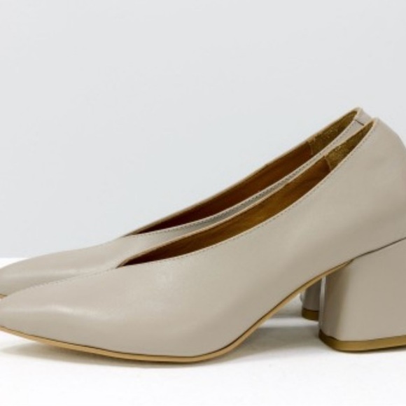 Handcrafted shoes - Picture 2 of 9